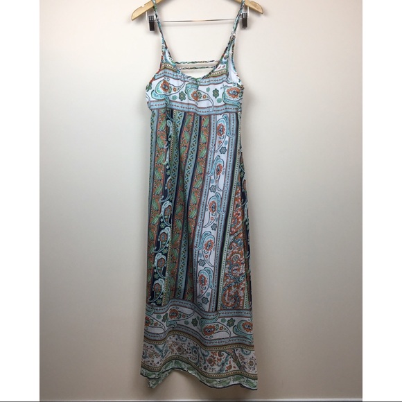 Altar’d State | Paisley Patchwork Maxi Dress - Picture 4 of 8